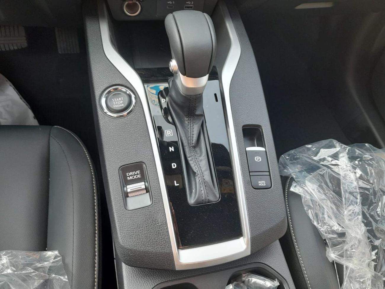 ميتسوبيشي إكس فورس Mitsubishi X-FORCE Black edition 1.5L suv fwd Petrol 2025