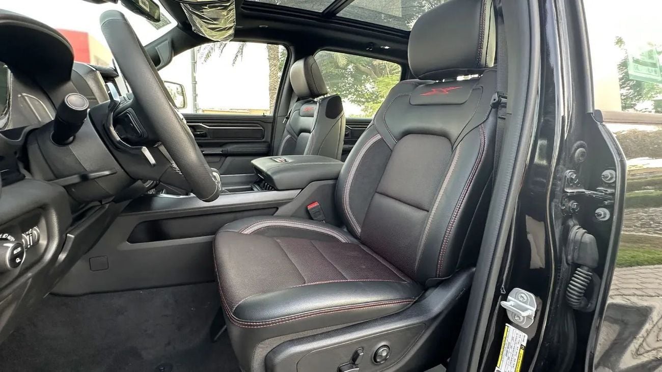 رام 1500 Rebel X 3.0L TT Crew Cab with Rambox {Export Only}