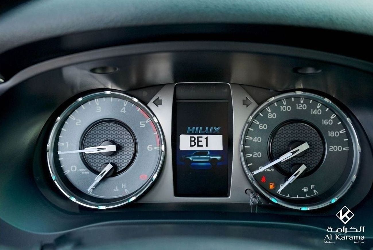 تويوتا هيلوكس 2.4 لتر | SR5 | دفع رباعي، ناقل حركة يدوي | كامل المواصفات | مواصفات خليجية | كابينة مزدوجة