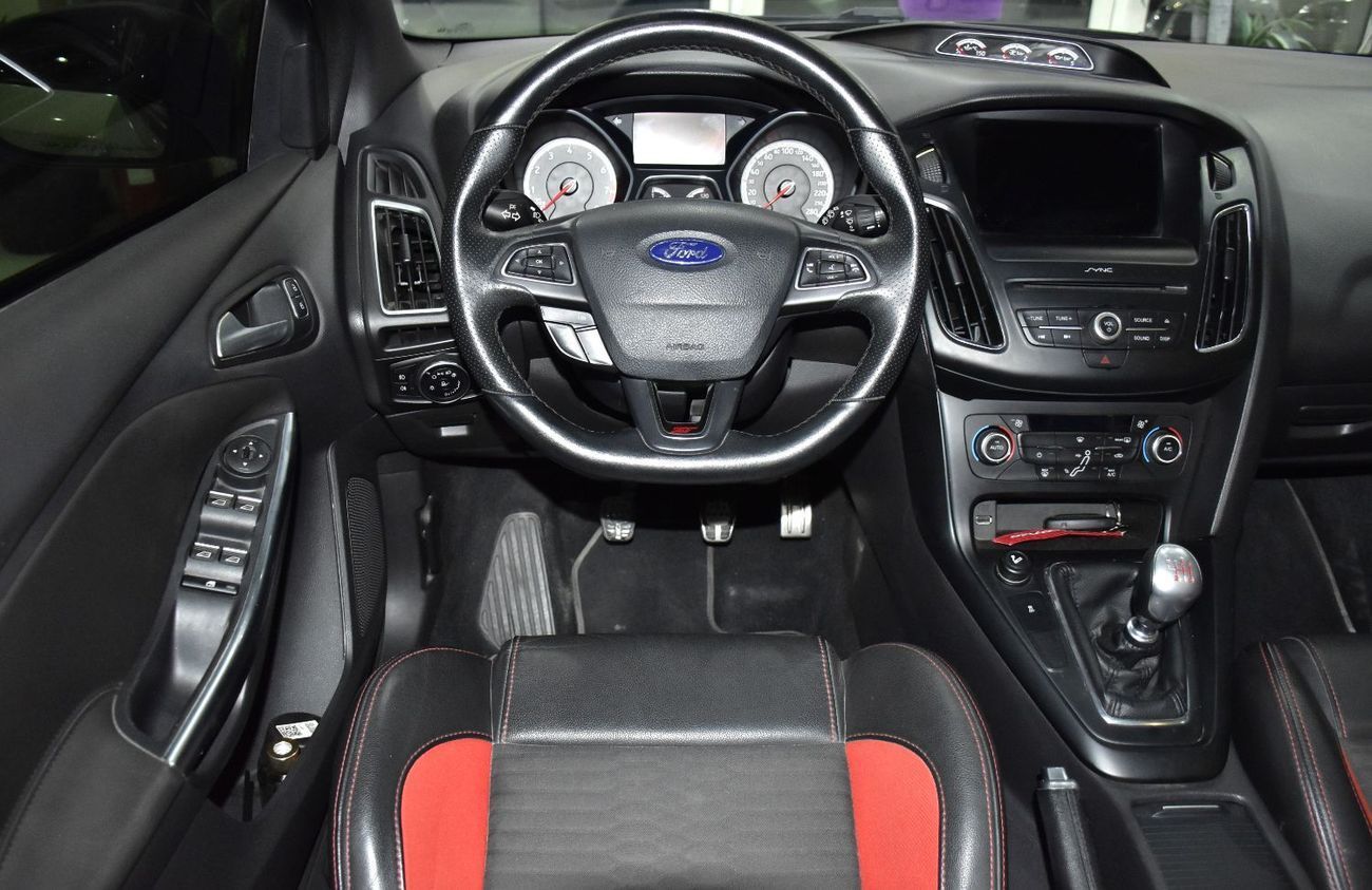 Ford Focus EXCELLENT DEAL for our Ford Focus ST ( 2017 Model ) in Silver Color GCC Specs