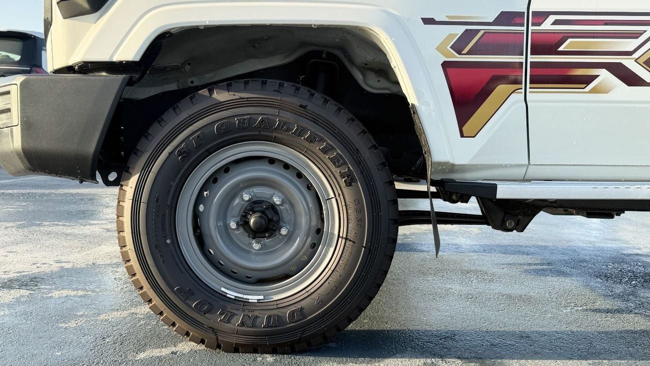 Toyota Land Cruiser Pick Up  Toyota Land Cruiser Pick-Up