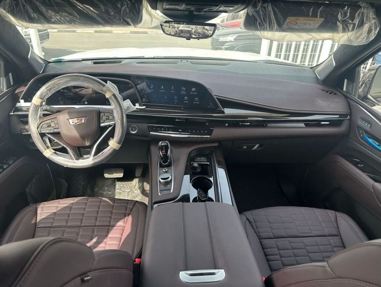 كاديلاك إسكالاد Sport Platinum 6.2L 4WD