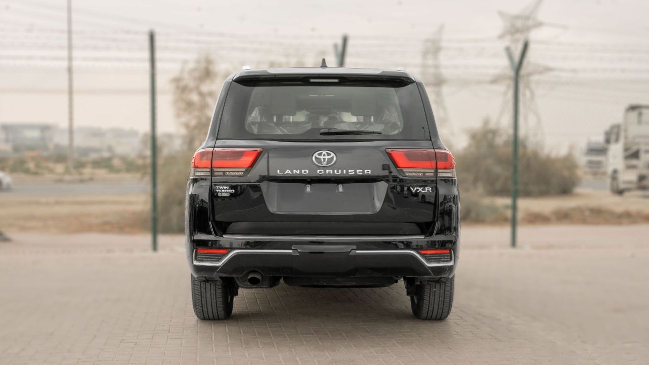 Toyota Land Cruiser 2026 Toyota Land Cruiser VXR 3.5L AT Petrol (Saudi Specs) Black
