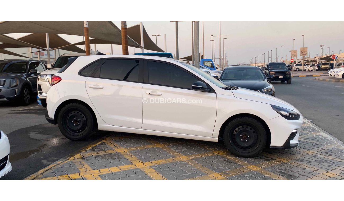 Hyundai Elantra GT N line turbo