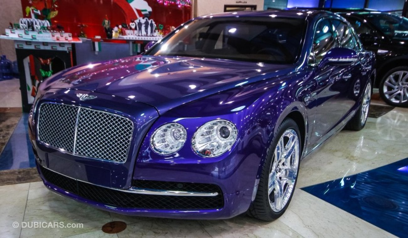 Bentley Flying Spur Mulliner Two Tone with 13000KM