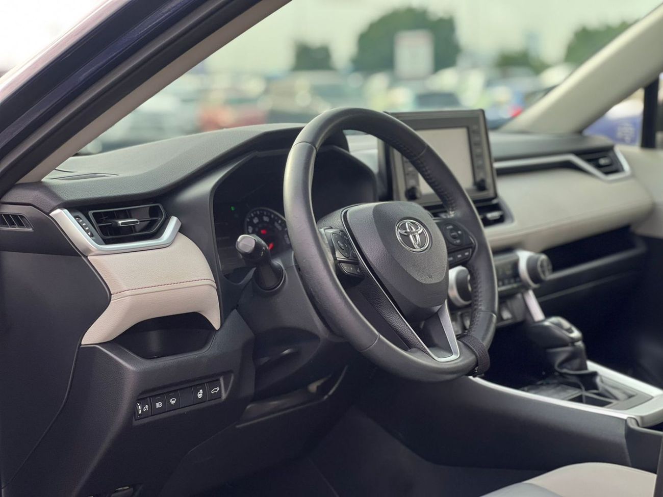 Toyota RAV4 XLE 2019 Toyota Rav4 Full Option 2.5L V4 - Rear Camera - Leather Seat - Sunroof - AWD 4x4