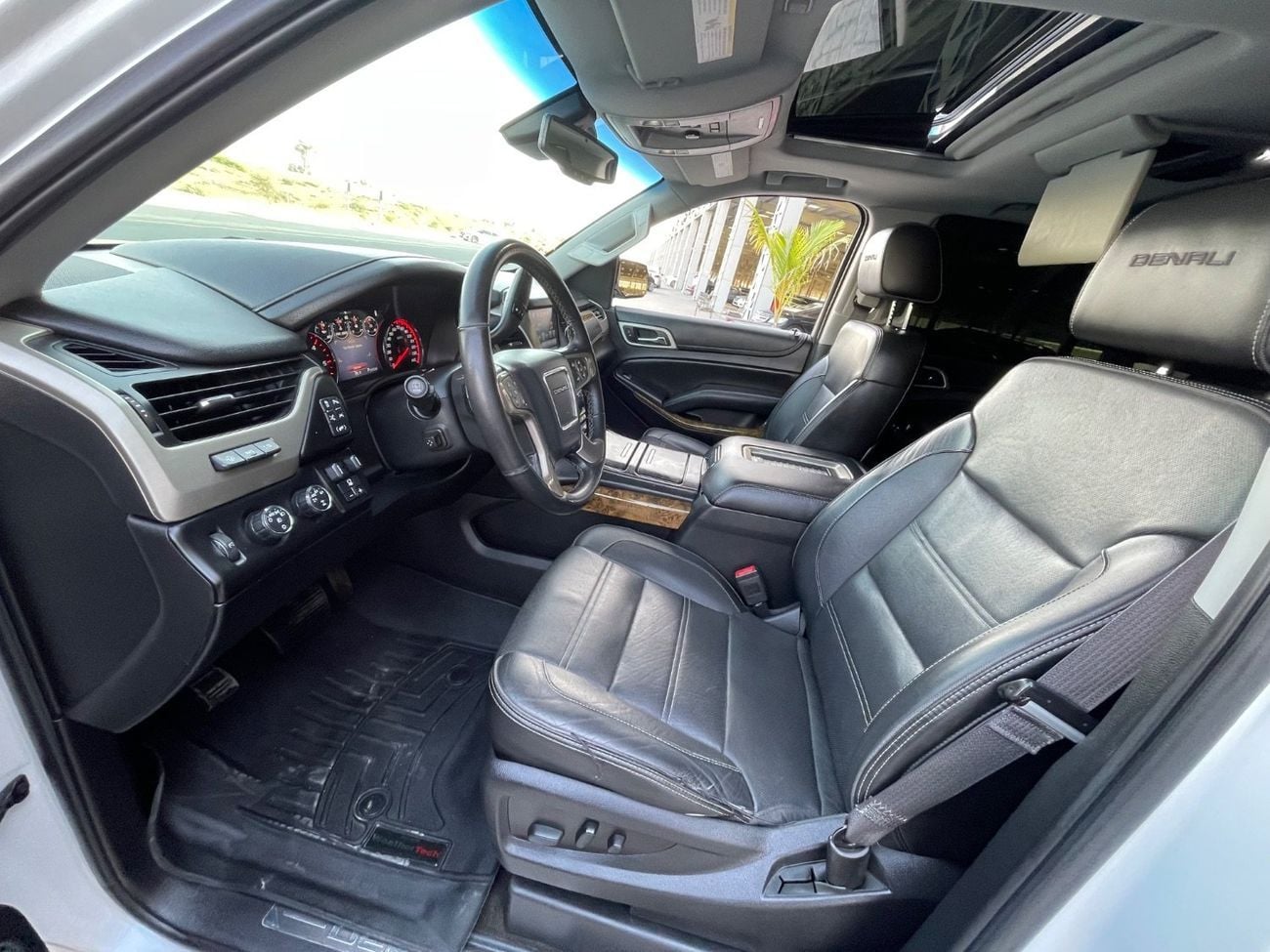 جي أم سي يوكون Denali 6.2L (8 Seater)