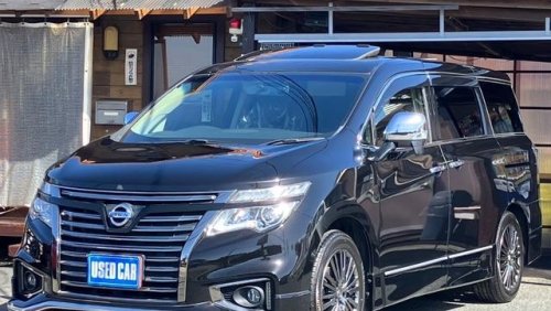 Nissan Elgrand TE52