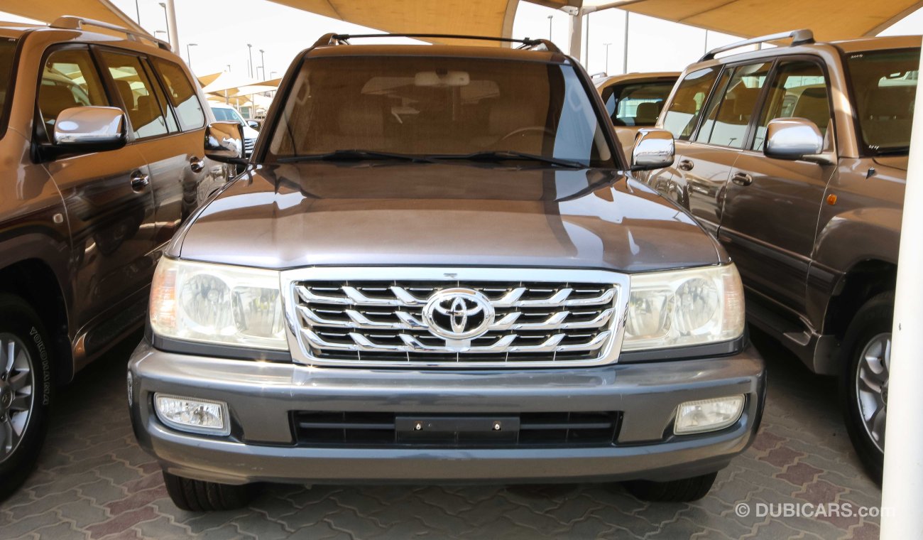 Toyota Land Cruiser VXR V8