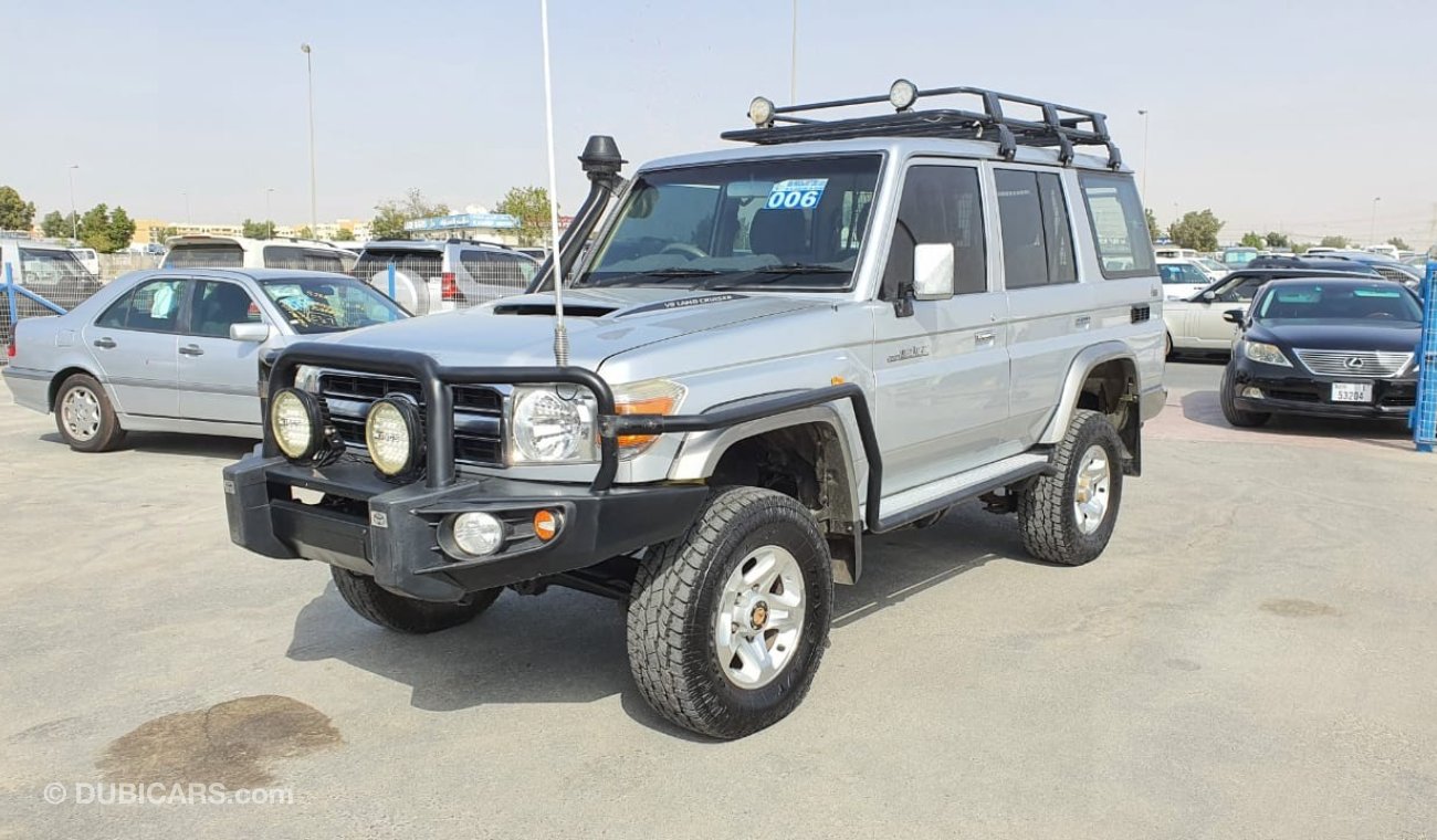 Toyota Land Cruiser HARDTOP LIMITED EDITION