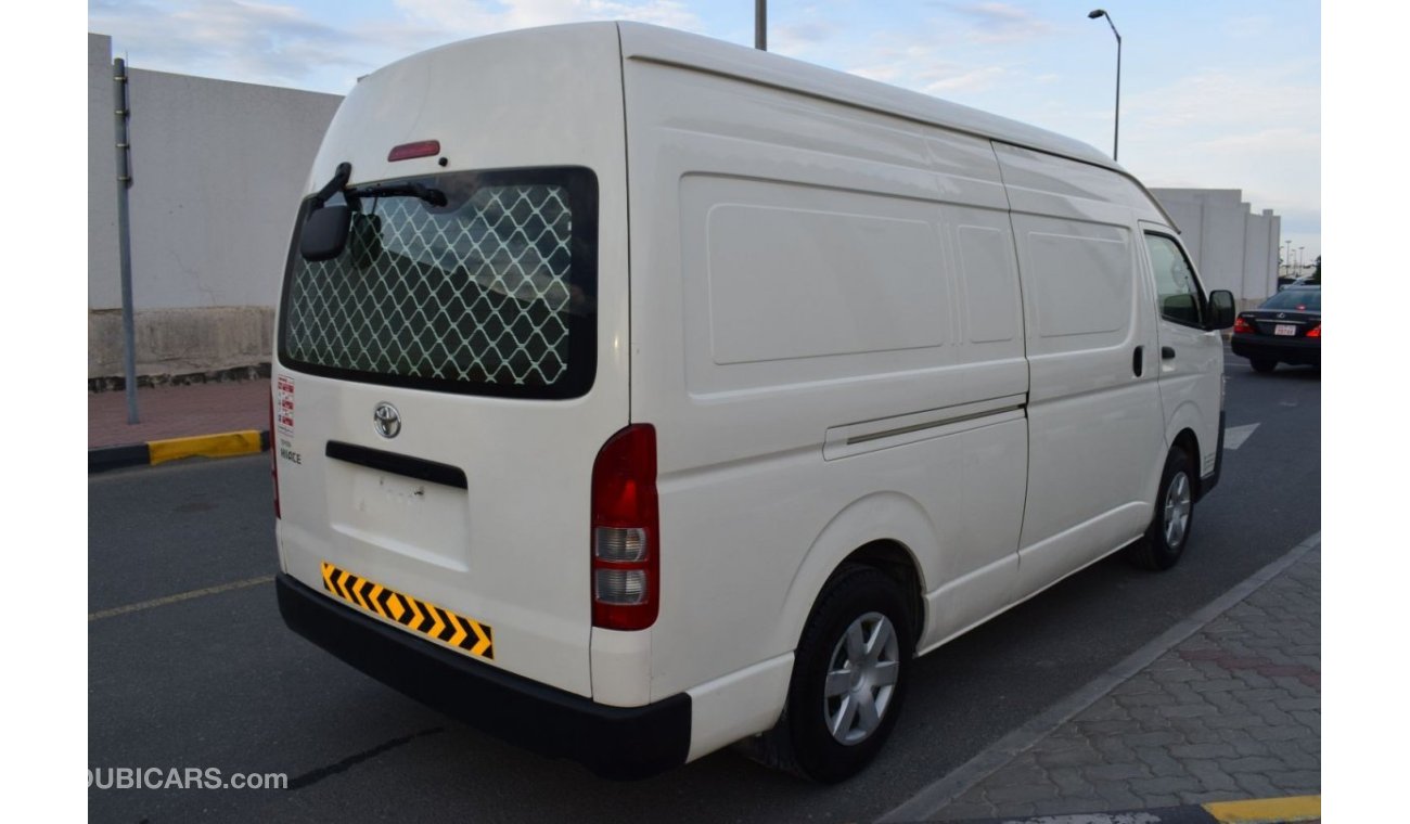 Toyota Hiace GLS - High Roof Toyota Hiace Highroof Van 2.7 Ltr, Model:2020. Excellent condition