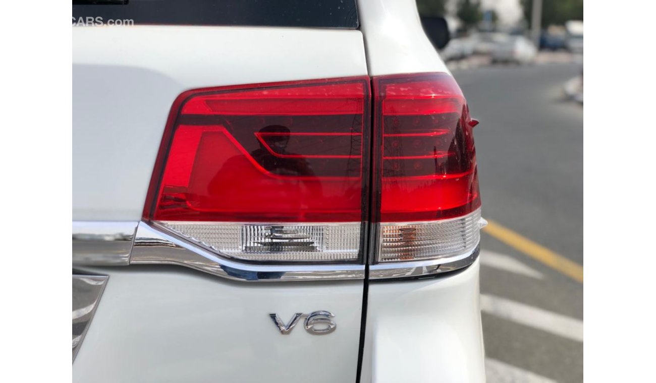 تويوتا لاند كروزر GXR V6 - Facelifted TO 2019 Shape