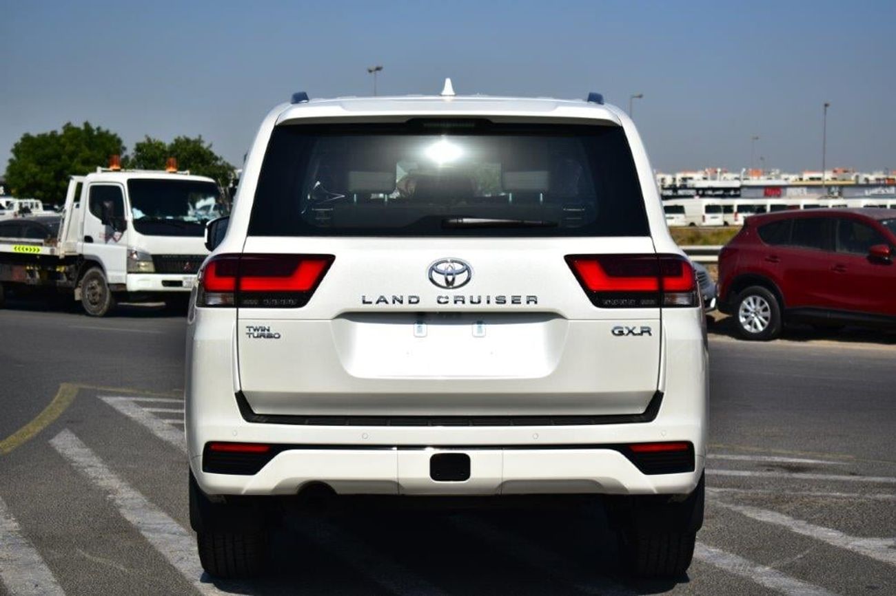 تويوتا لاند كروزر GXR 3.5L PETROL WITH RADAR AND JBL SPEAKERS