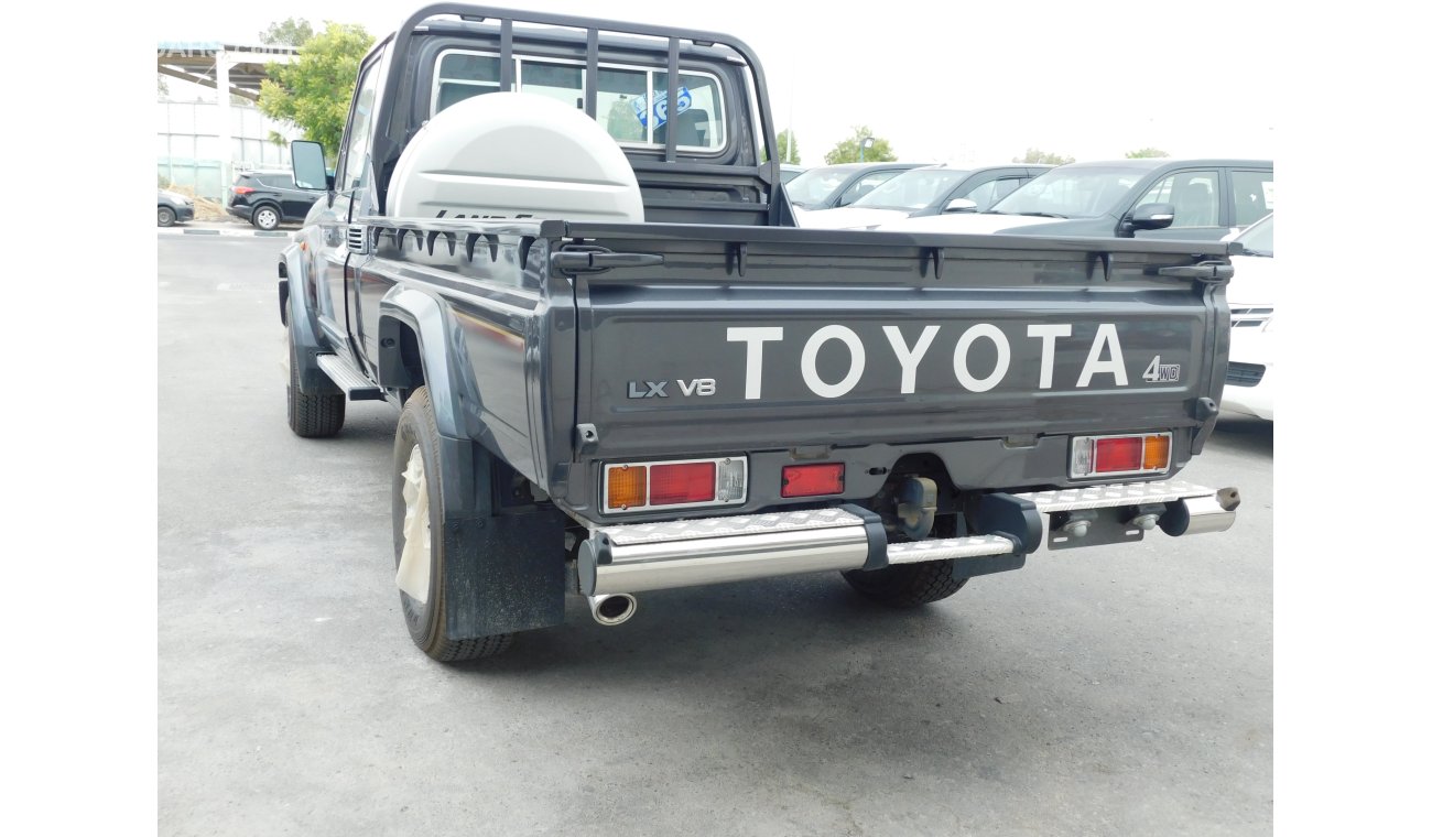 Toyota Land Cruiser Pick Up 79 Single Cab Limited V8 4.5L Turbo Diesel 4WD MT-Diff.Lock-Winch-Navigation