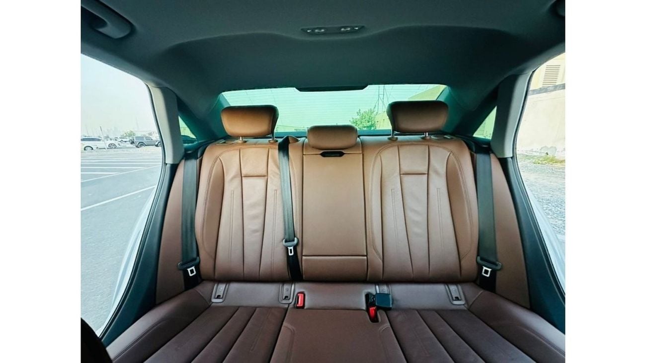 أودي A4 30 TFSI ديزاين S لاين و سبورت باكج 30 TFSI ديزاين S لاين و سبورت باكج 30 TFSI ديزاين S لاين و سبورت