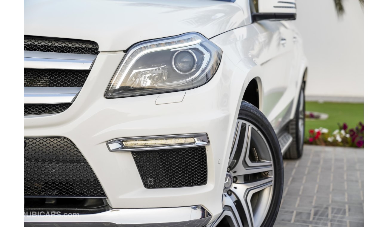 Mercedes-Benz GL 500 AMG - Top Specs! - Immaculate Condition! - Under Warranty! - AED 2,428 PM - 0% DP