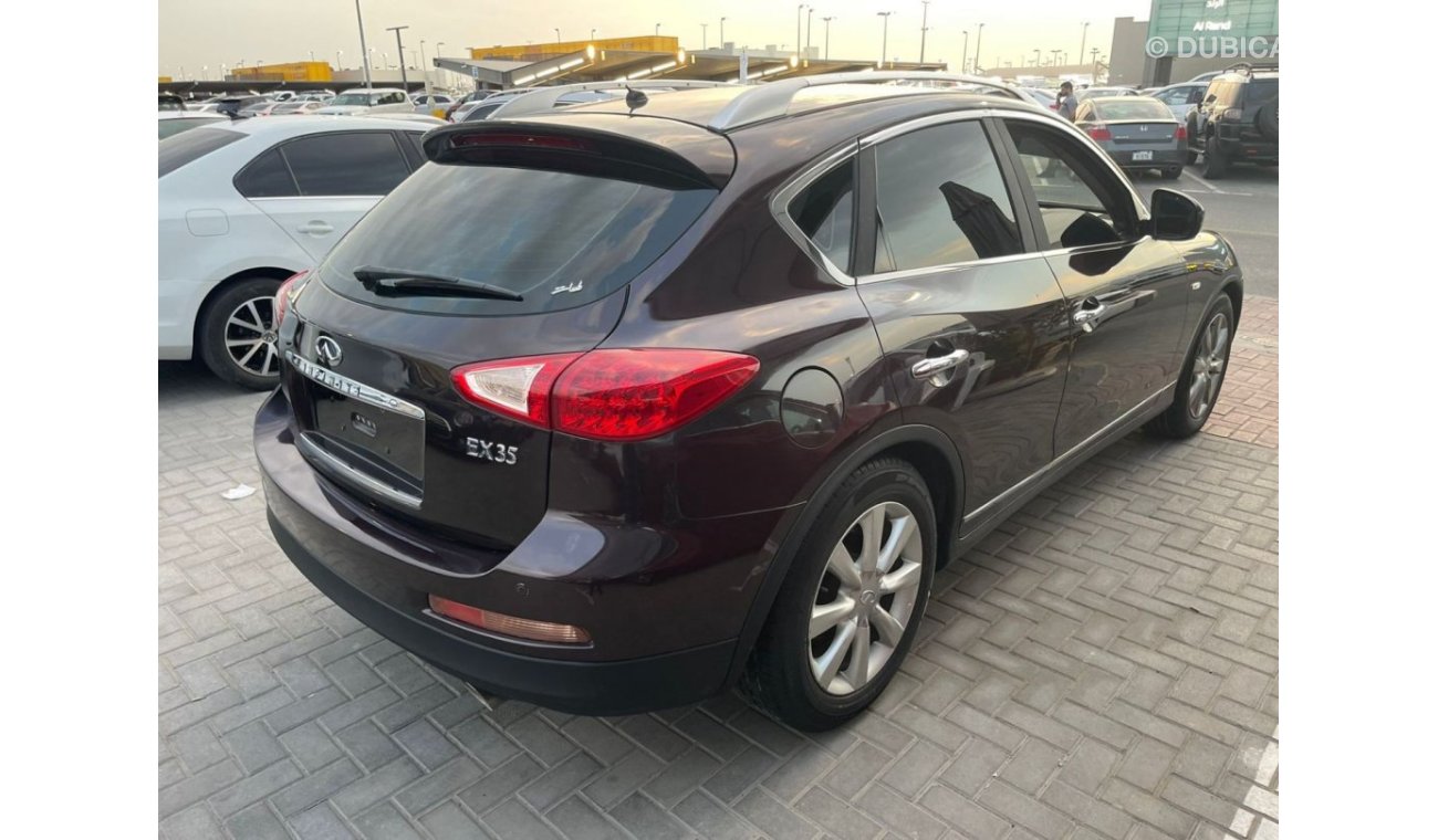 Infiniti EX35 Infiniti EX35 model 2010 gcc full option