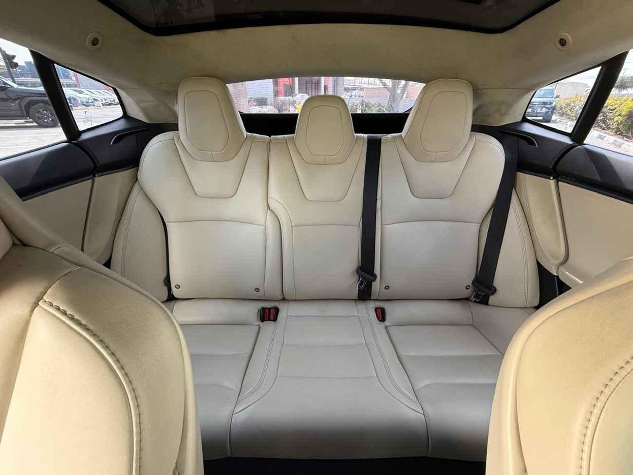 Tesla Model S Plaid (AWD) TESLA MODEL S 75D 2019 GCC SPECIAL EDITION IN PERFECT CONDITION