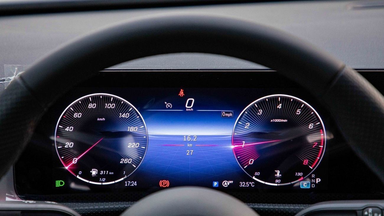 مرسيدس بنز CLA 200 1.3L Turbo Coupe | 2026 | GCC Specs | with 5 Years Agency Warranty | For Local Registration +10%