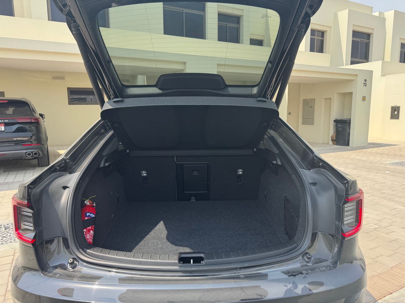 بولستار 2 Long Range Dual Motor Performance