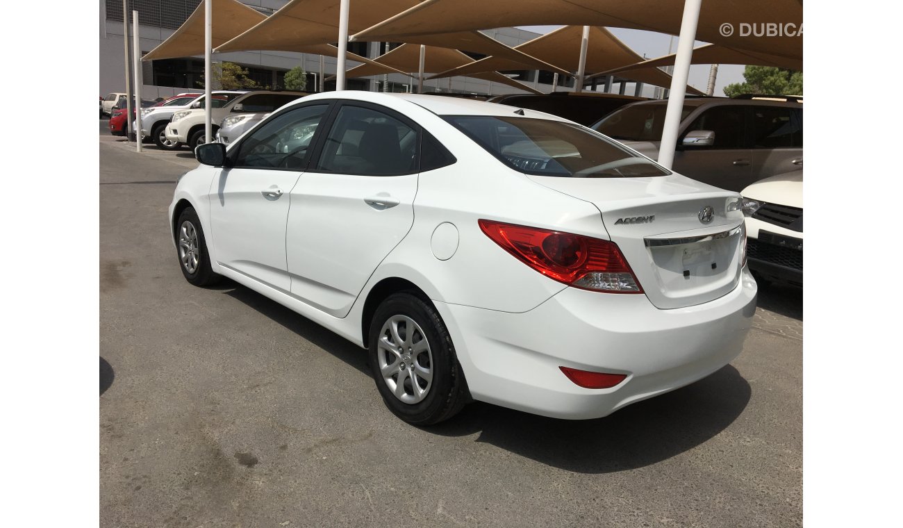 Hyundai Accent