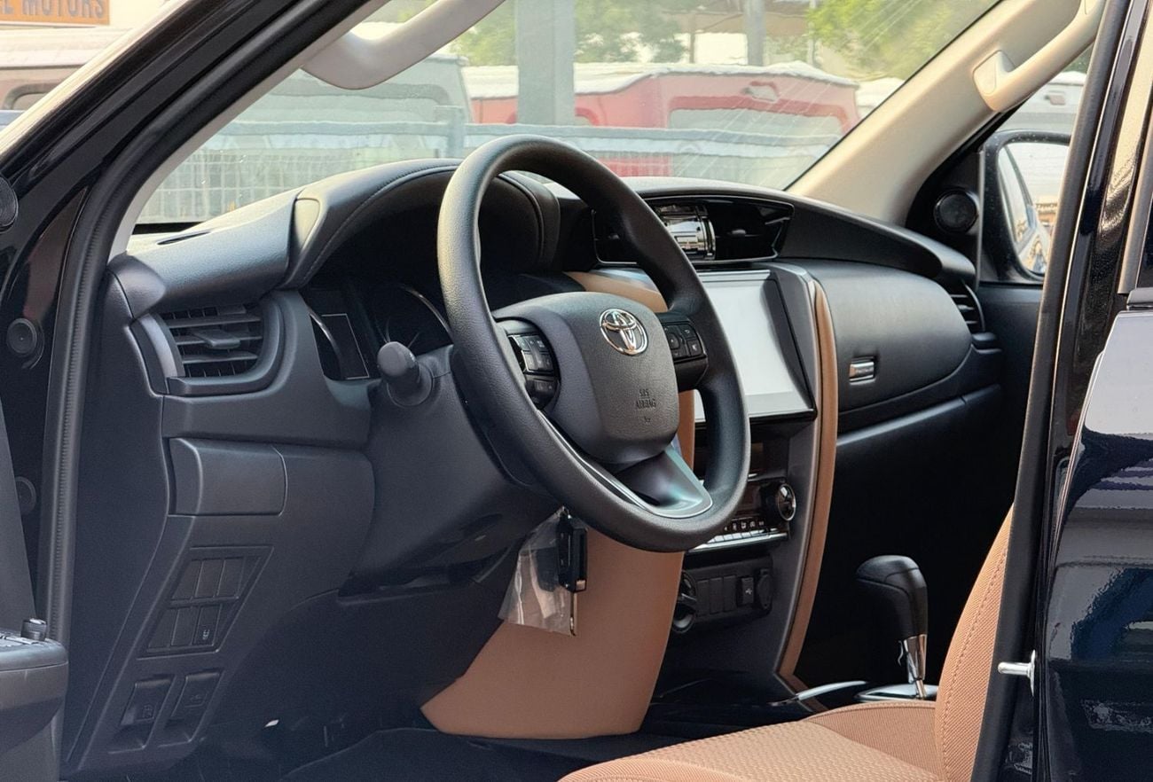 Toyota Fortuner SR5