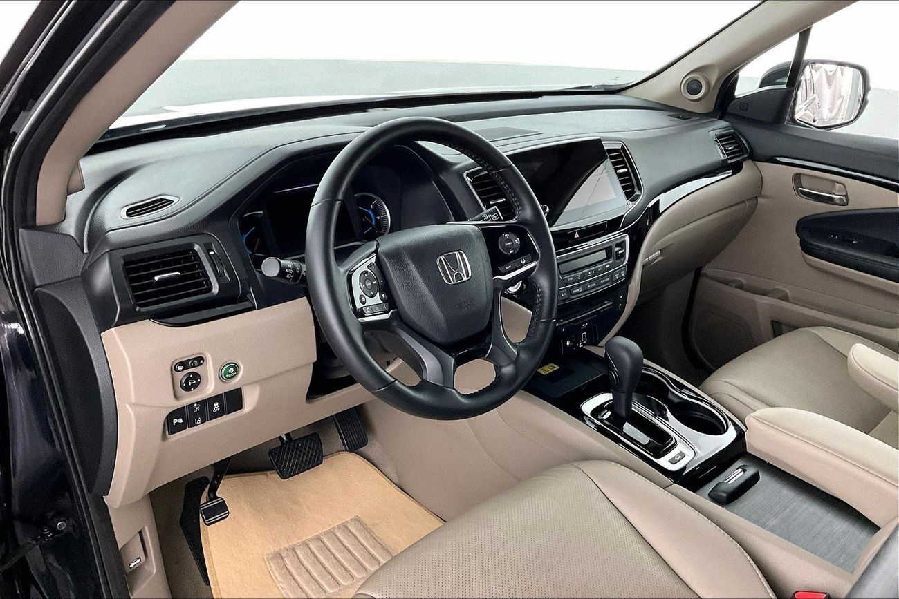 Renault Duster PE | 1 year free warranty | 0 Down Payment