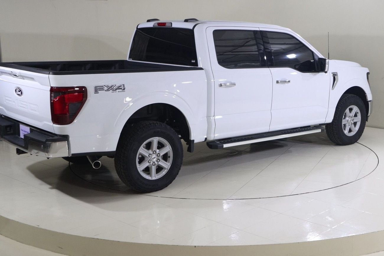 Ford F-150 XLT CREW CAB /F1-1325S/AL TAYER MOTOROS/ AL QOUZ SHOWROOM