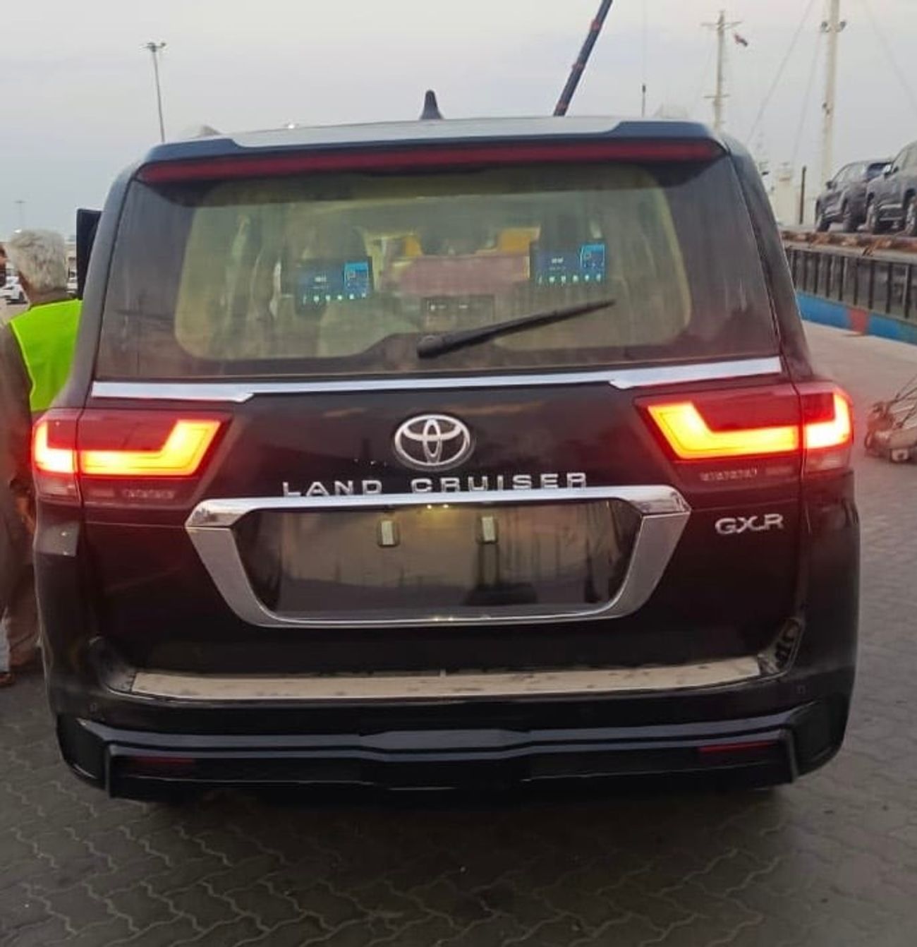 تويوتا لاند كروزر