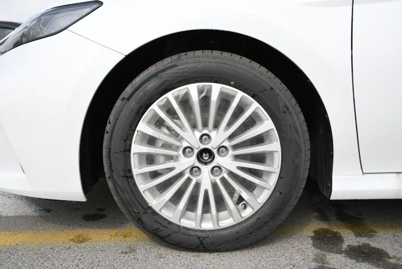 تويوتا كامري LE 2.5L HVE ( Black also available )