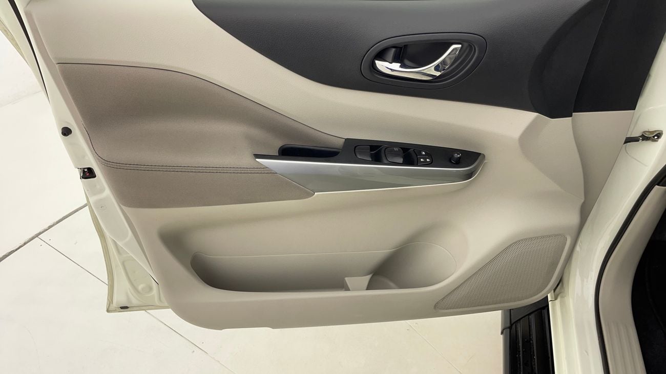 نيسان إكستيرا SE 2.5 | بدون دفعة مقدمة | اختبار القيادة في المنزل