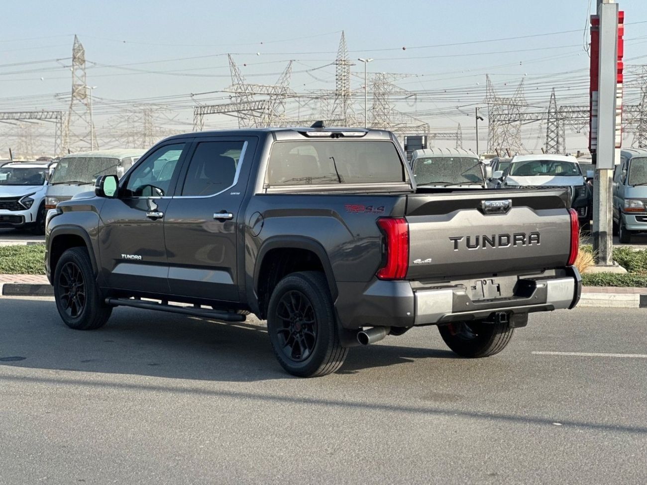 تويوتا تاندرا TRD OFF ROAD CREWMAX Limited