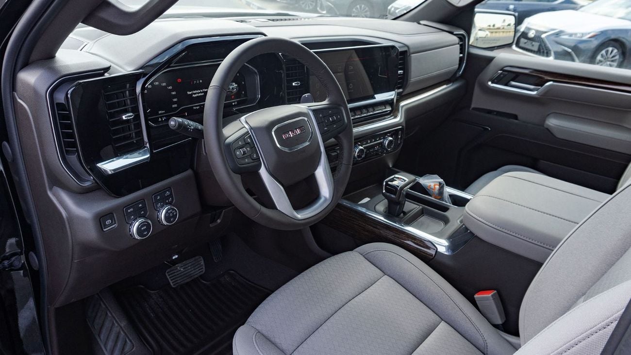 GMC Sierra 2026 GMC SIERRA 5.3L Petrol V8 (Export Price)