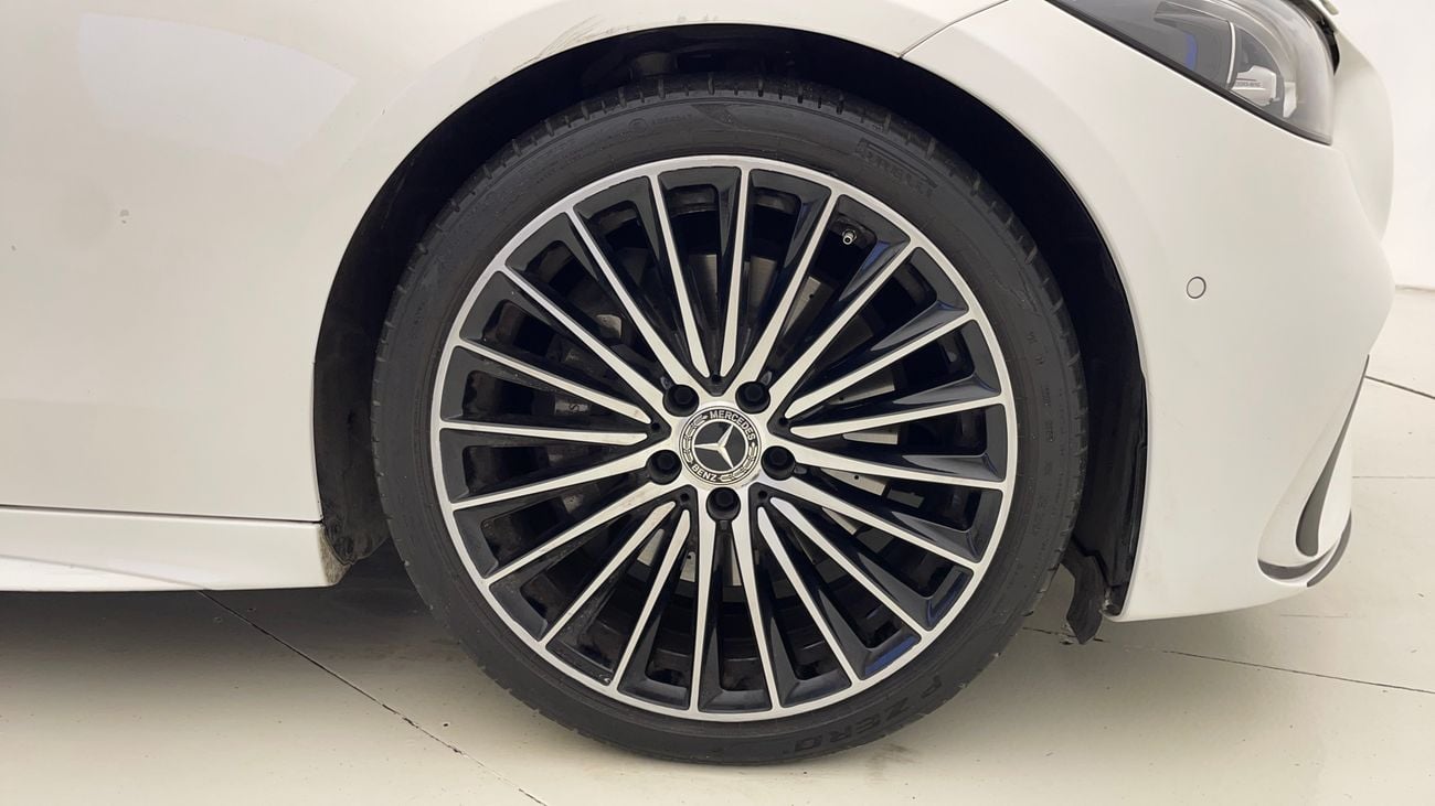 Mercedes-Benz C 200 AMG PREMIUM 2 | Zero Down Payment | Home Test Drive