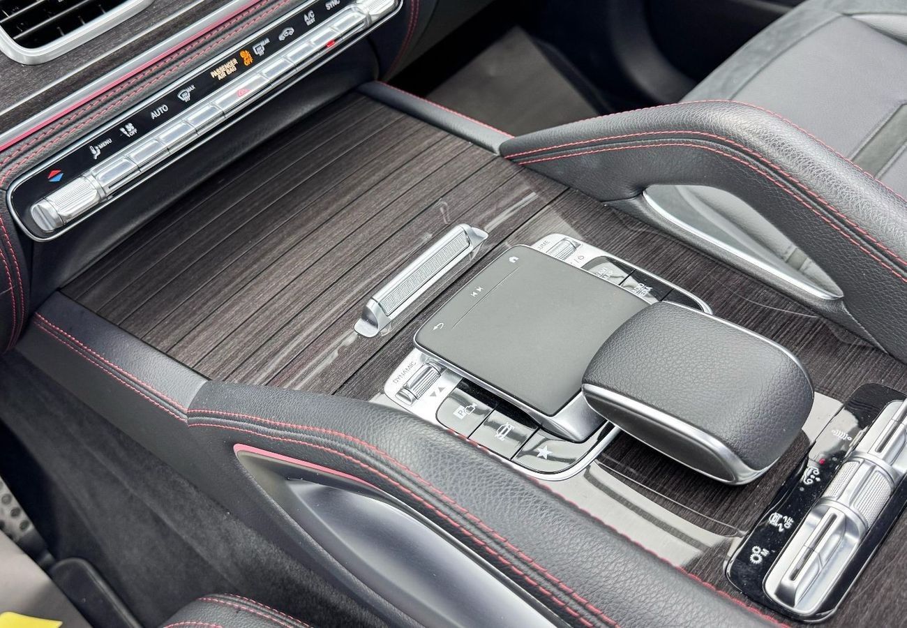 Mercedes-Benz GLE 53 AMG Coupe 4MATIC+ 2021 Mercedes Benz GLE53 AMG 4MATIC Coupe, Warranty, Full Service History, Fully Loaded, GCC