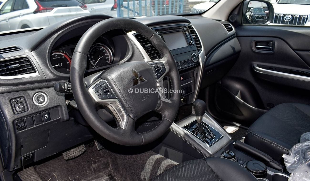 ميتسوبيشي L200 Sportero