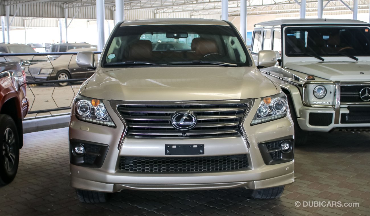 Lexus LX570 S