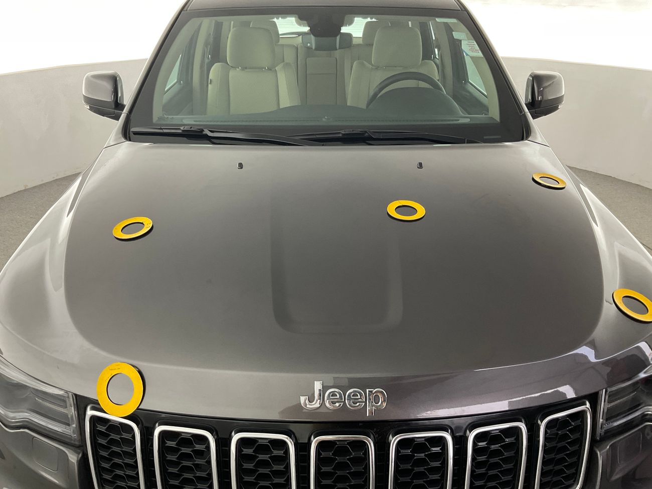 جيب جراند شيروكي Laredo | upto AED 20,000 Ramadan Discount | شامل الضمان | 0 ﺪﻔﻋﺓ ﺃﻮﻟﻯ