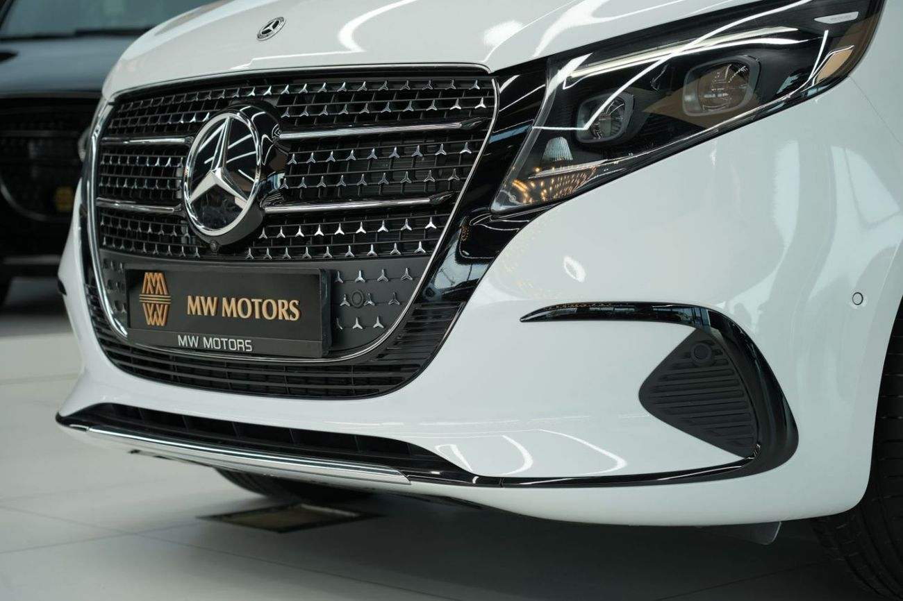 مرسيدس بنز V 300 Mercede-Benz V 300 AVANTGARDE | 2026 GCC 0km | Agency Warranty | 360 View | 64 colors Ambeint Lights