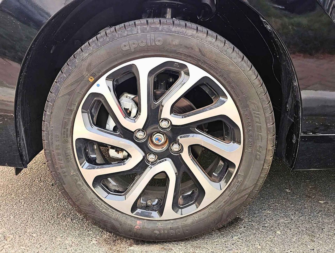 Suzuki Baleno GLX, 1.5L / A/T / 5 SEATER / 360° CAMERA / PUSH START / Different Colors Available / CODE # GLX