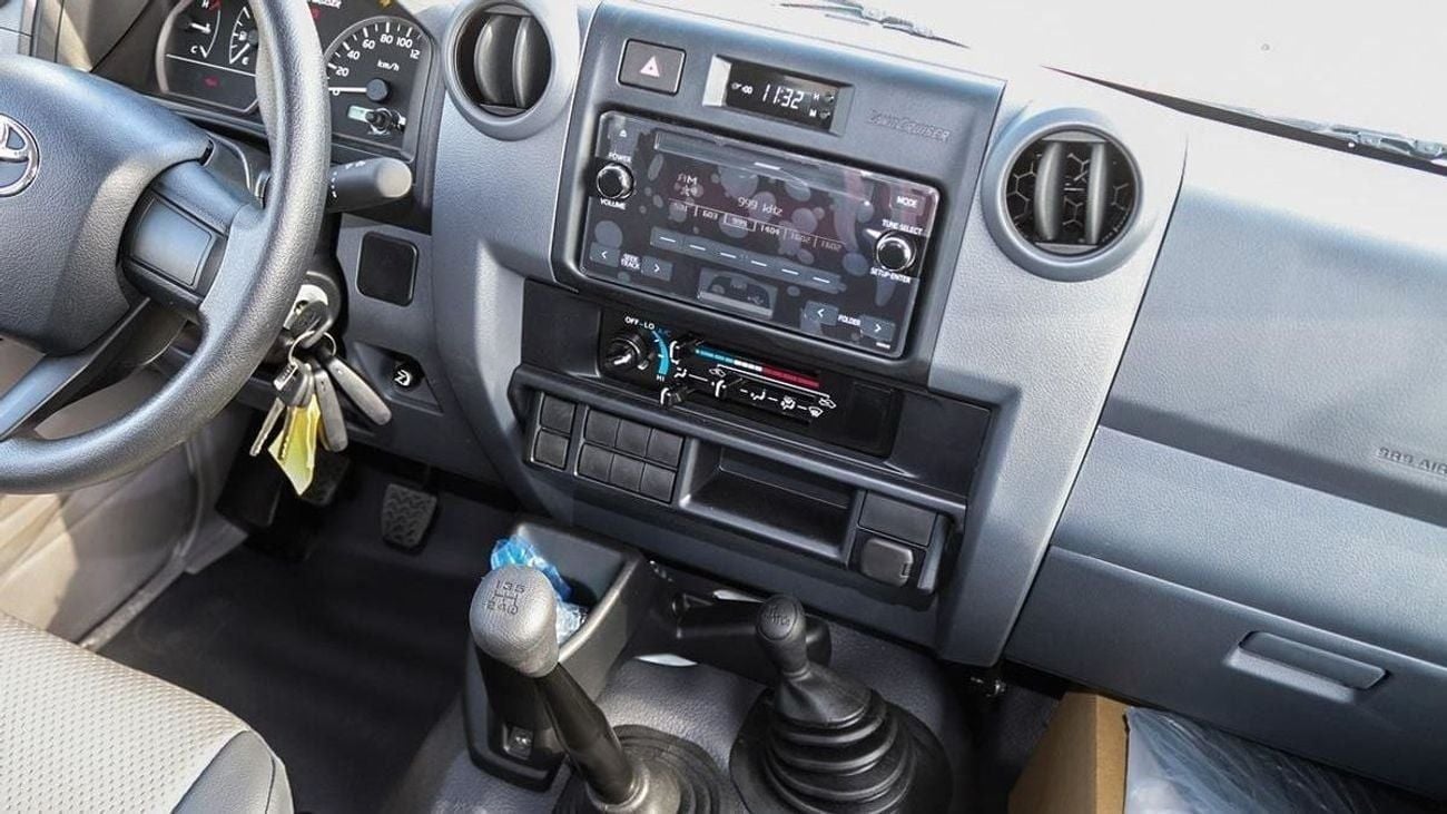 Toyota Land Cruiser Pick Up LC79 4.2L Diesel 6-Cylinder 2025YM [Open Destination]