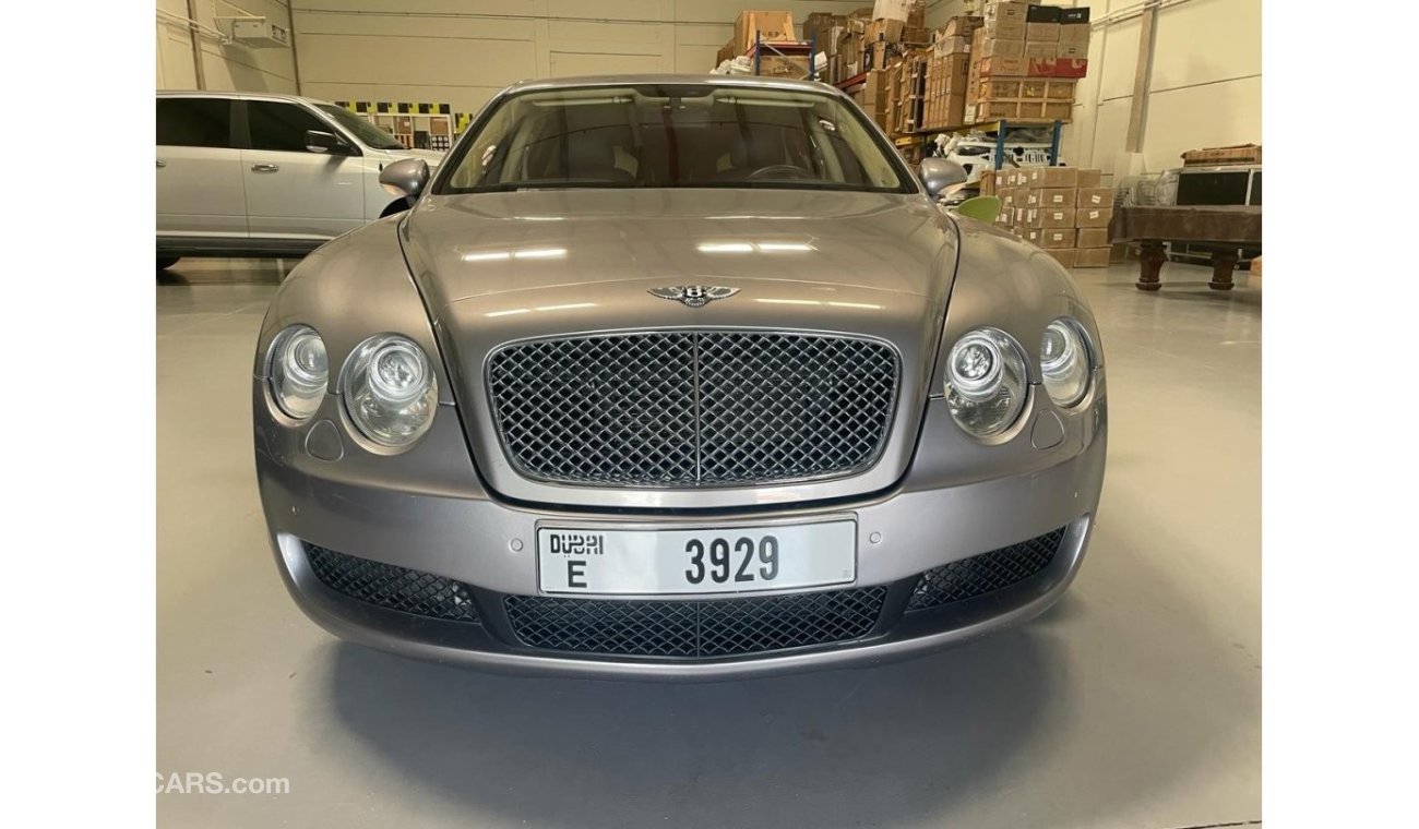 Bentley Flying Spur 04 Seater VIP Sedan