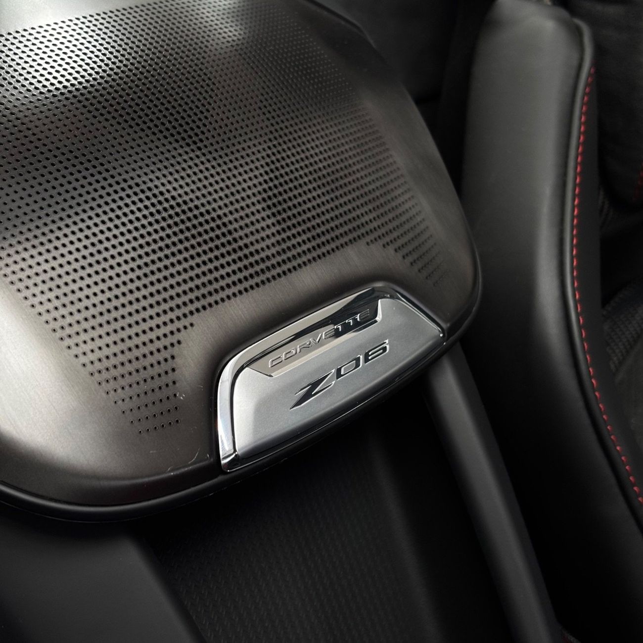 Chevrolet Corvette Z06 V8 5.0L Z06