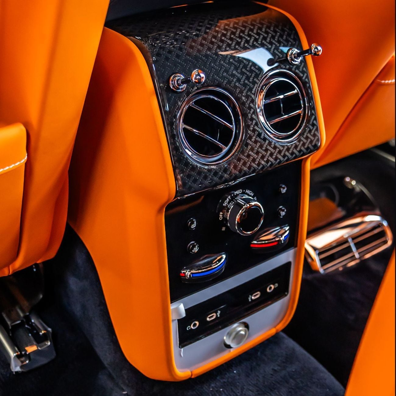 Rolls Royce Cullinan BLACK BADGE