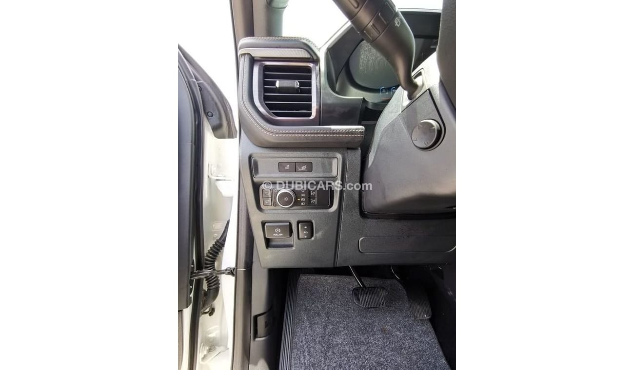 Ford Expedition Ford Expedition Platinum Max -2022- White