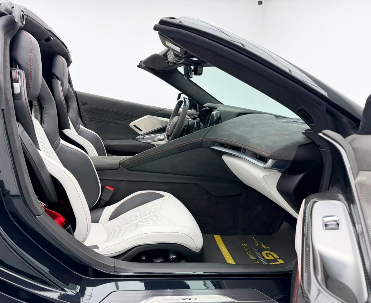Chevrolet Corvette 2023 Chevrolet Corvette Z06 3LZ 70th Anniversary Edition, Z07 Performance Pack, 1 Year Warranty, GCC