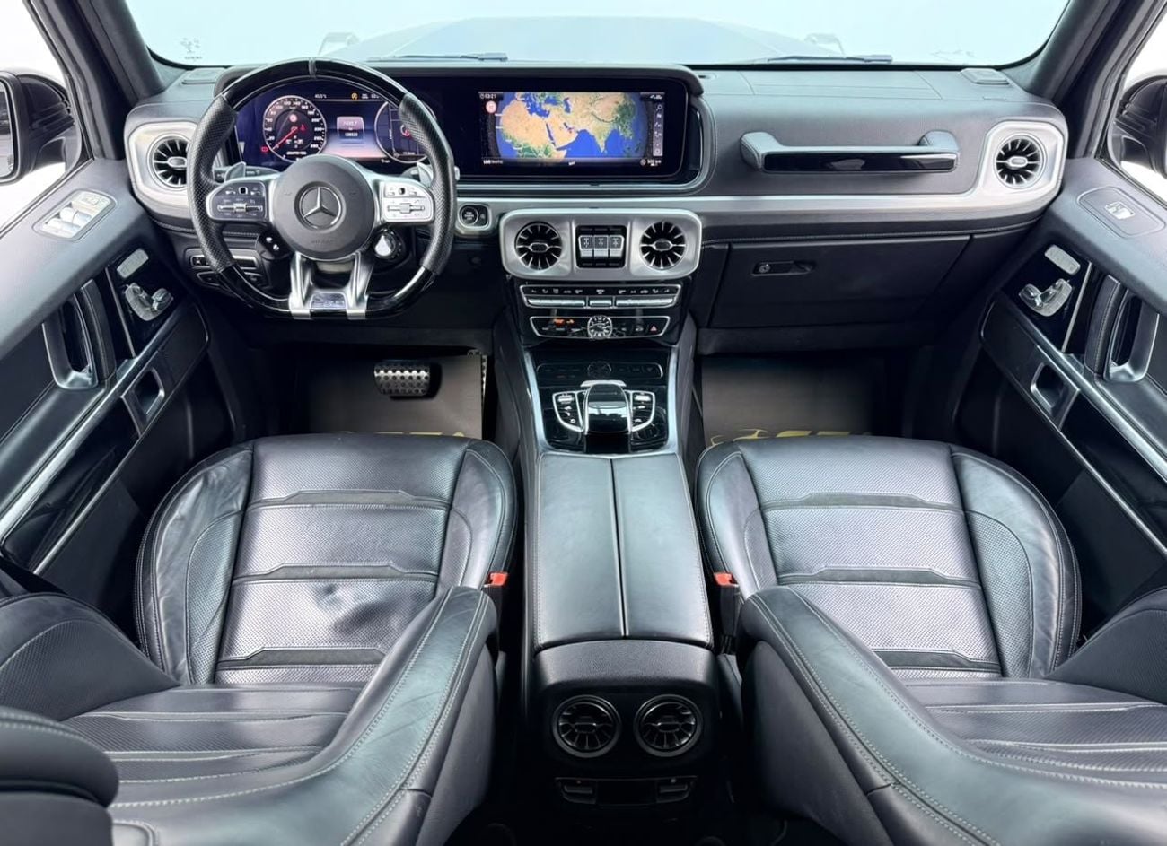 Mercedes Benz G63 AMG STANDARD