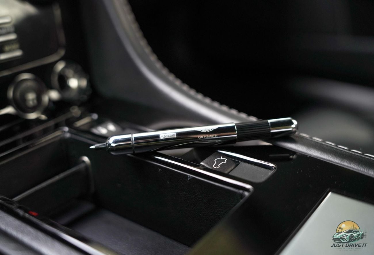 Aston Martin DBS STD