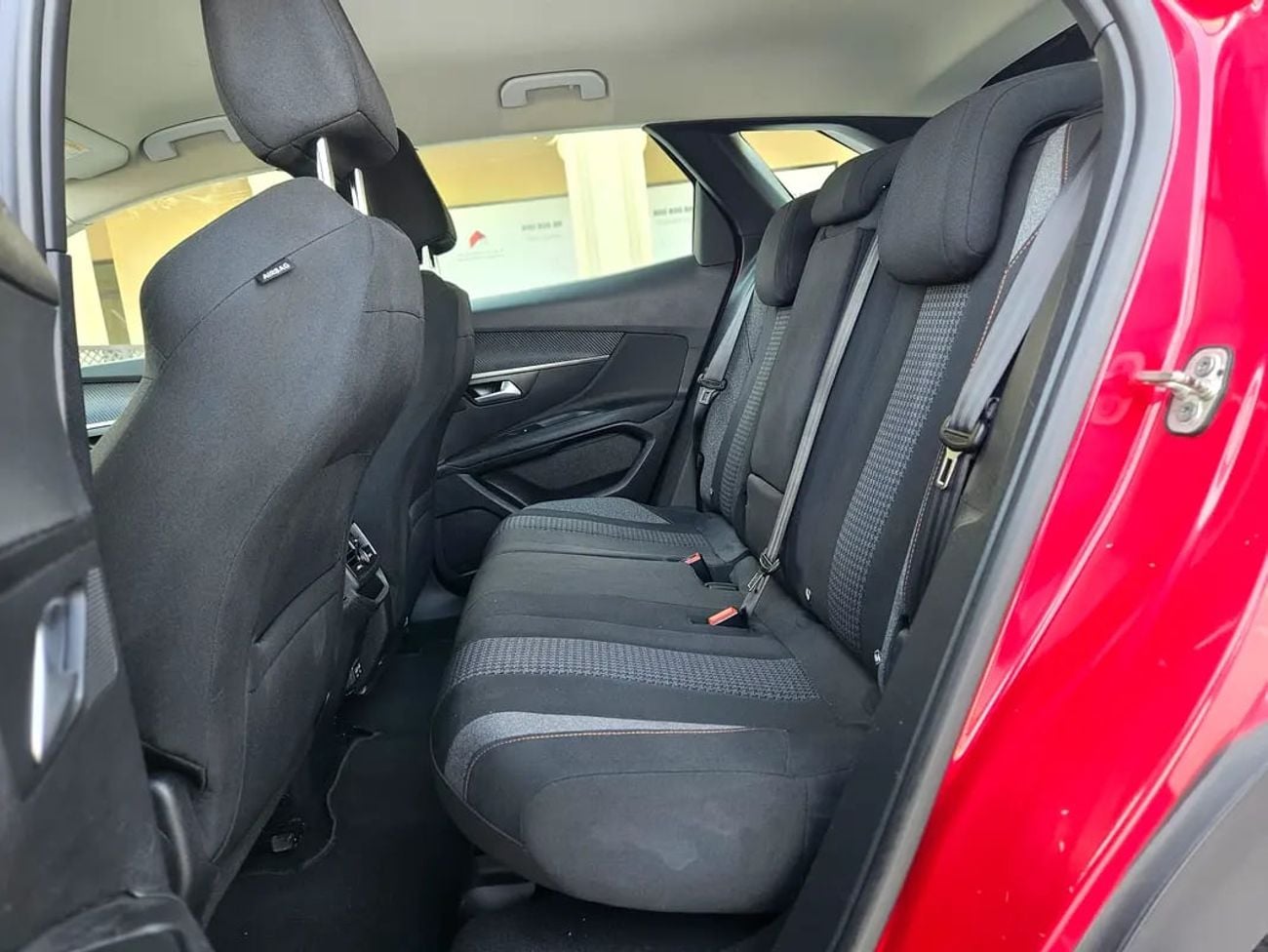 بيجو 3008 Active Plus | GCC Specs | Premium Condition Low KM Mid Sized SUV With Bank Loan
