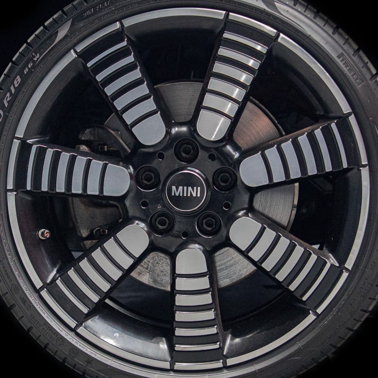 Mini Cooper S 1,180x60 • 20% DP • 2022 MINI Cooper S 2.0 • MINI Service Contract • Warranty Available • GCC •